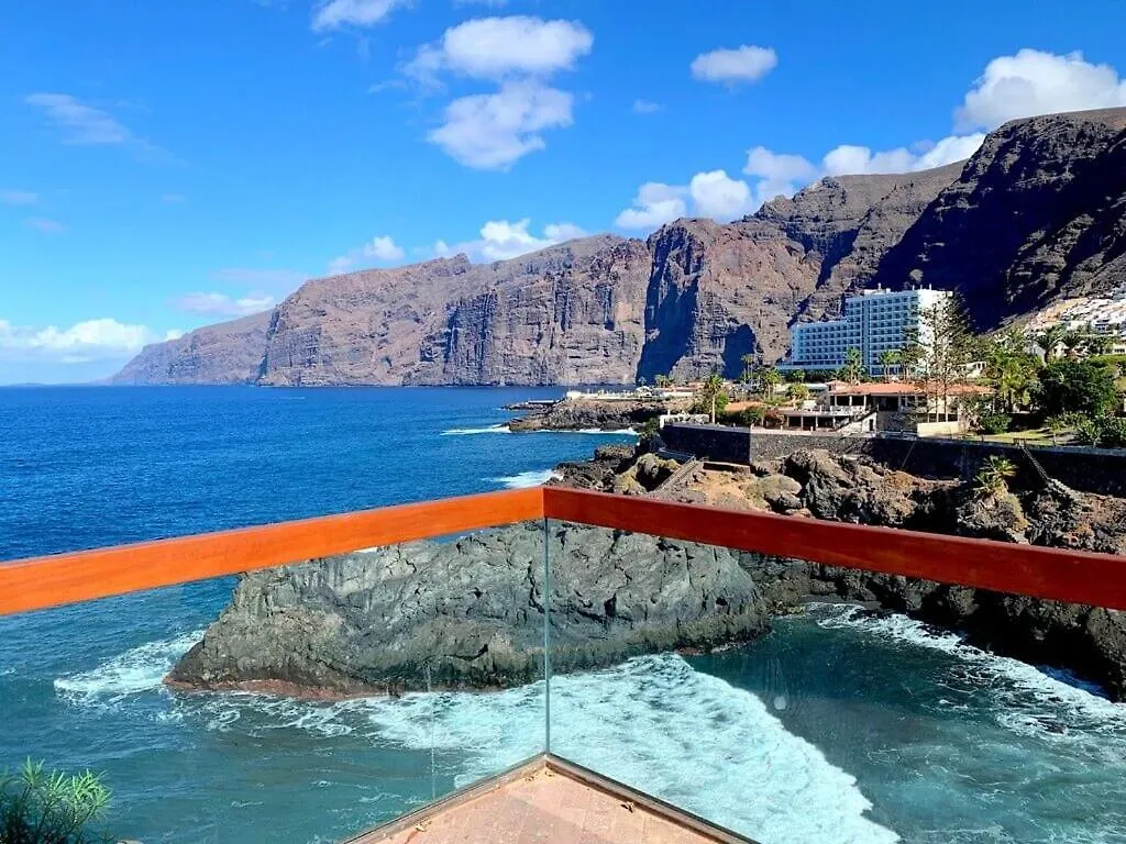 Vivienda Vacacional Krises Puerto de Santiago  0*, Puerto de Santiago (Tenerife)